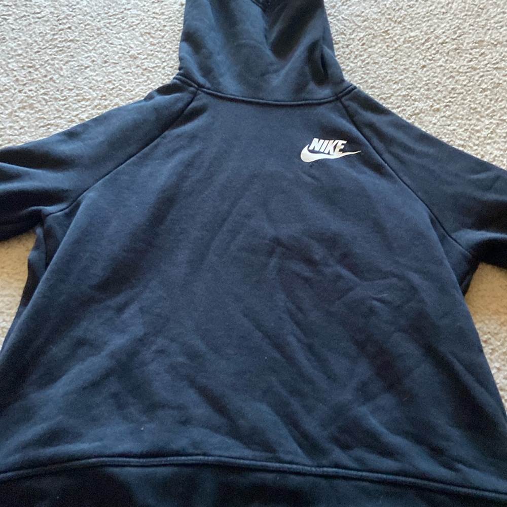 Black Nike hoodie